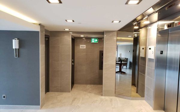private & public sector-renovation in Otawa